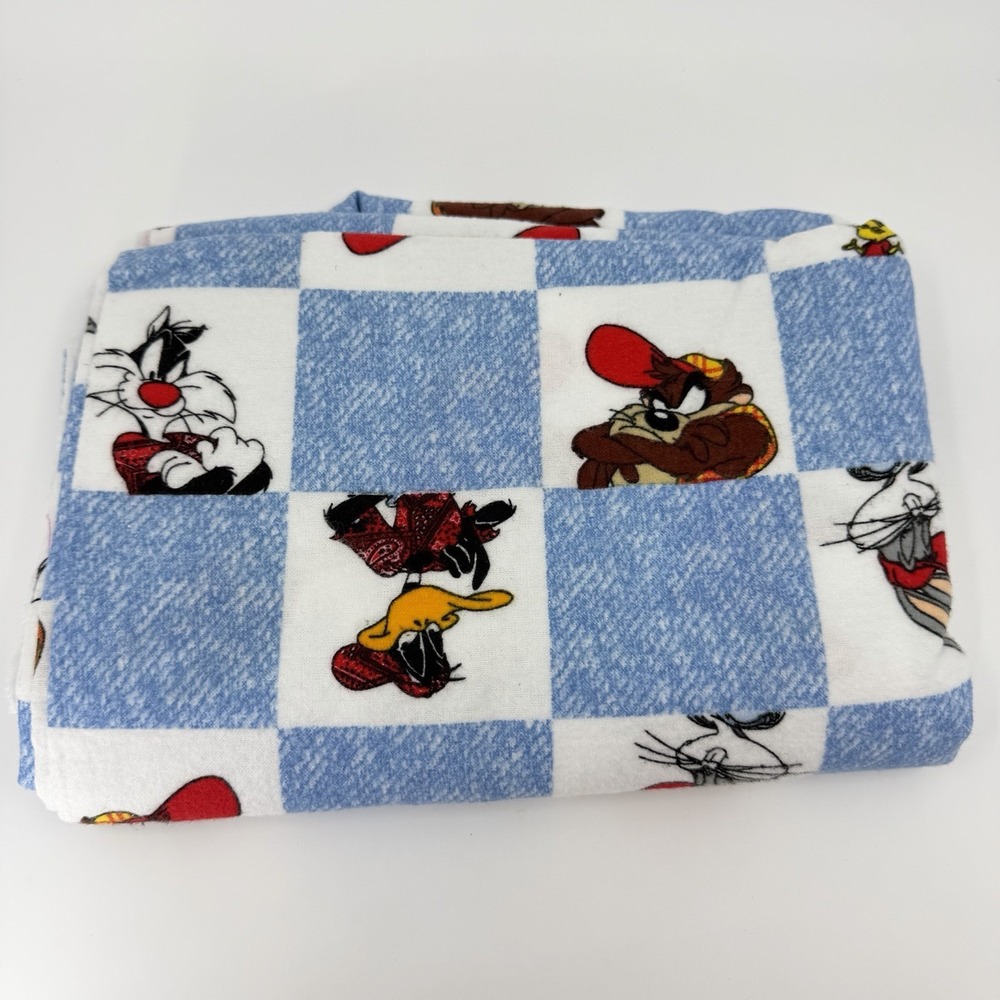 Warner Bros. Blue and White Looney Tunes Fleece Throw Blanket